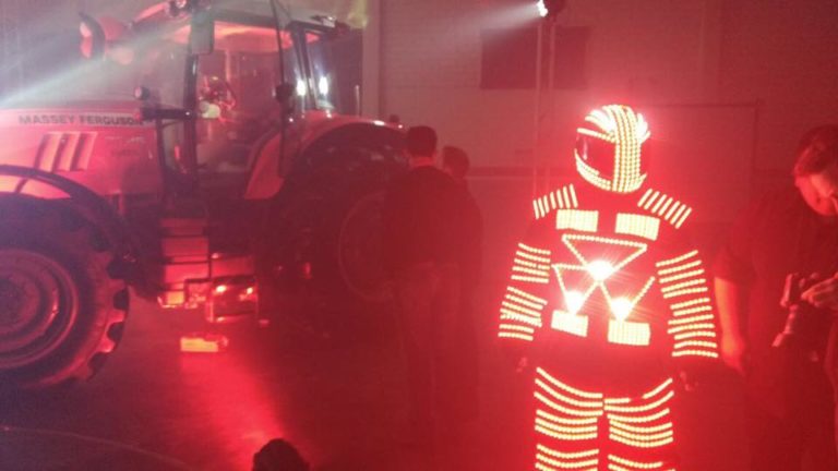 MASSEY SHOW – SUCESSO EM TUPANCIRETÃ